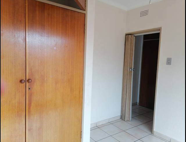 3 BEDROOM FLAT FOR SALE IN HEIDELBERG CENTRAL